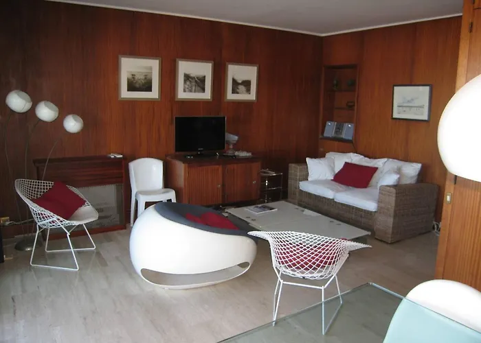 3 Pieces Avec Clim, Wifi, Parking Saint-cyprien - Fr-1-106-62 *
