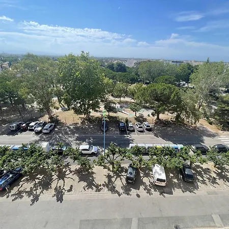 3 Pièces Avec Clim, Wifi, Parking Saint-cyprien - Fr-1-106-62